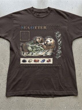 Monterey Bay Aquarium Sea Otter Graphic T-Shirt Gildan Cotton